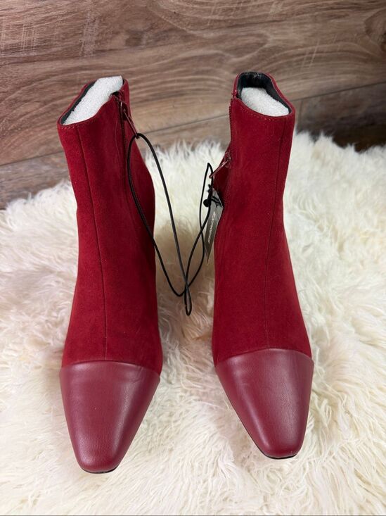 Express Shoes - Express Women’s 7.5 Burgundy Suede Ankle Boots Pointed Toe Kitten Heel Y2K